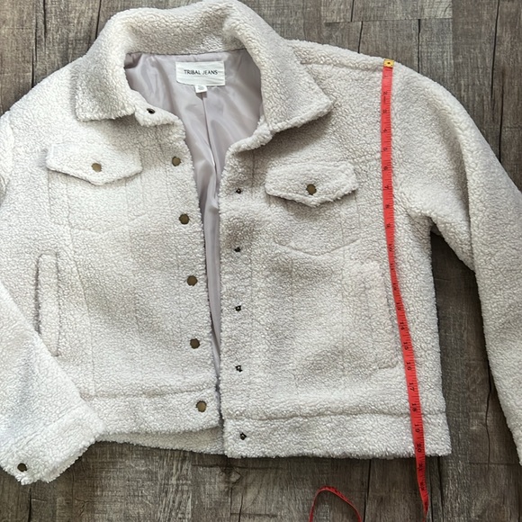 TRIBAL TEDDY COAT - Picture 4 of 5